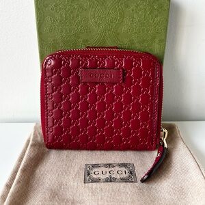 Gucci Microguccissima Compact Wallet
